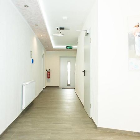 Dein Hotel Hamburg Exterior photo