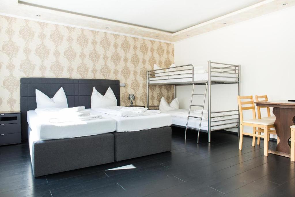 Dein Hotel Hamburg Exterior photo